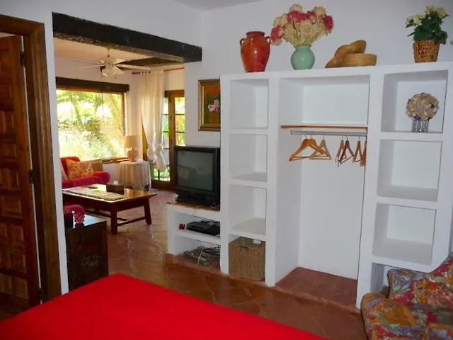 Casa Las Palmeras (Adults Only) Marbella 3*,  Spain