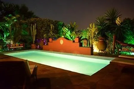 Casa Las Palmeras (Adults Only) Marbella 3*,  Spain